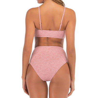 As mulheres &quot;sexy&quot; dos maiôs de Triangl do roupa de banho das mulheres levantam o biquini