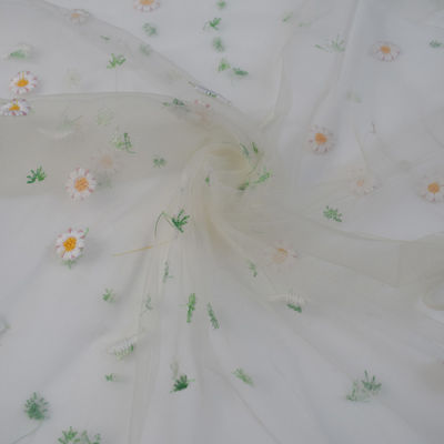 Os vestidos perlaram lantejoula líquida macia a tela bordada do laço