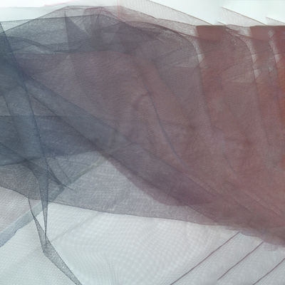 Pérola macia Mesh Fabric da tela do tule de Rolls do tule de nylon de 100%