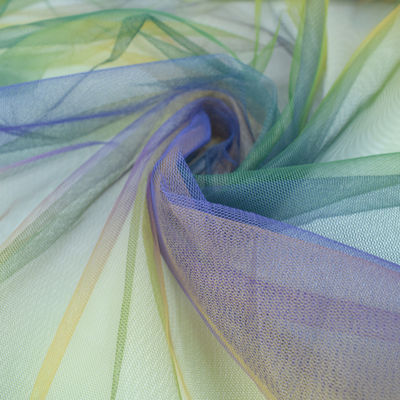 A saia DIY da menina da decoração de Mesh Fabric do tule do banquete de casamento veste Polyeste 100%