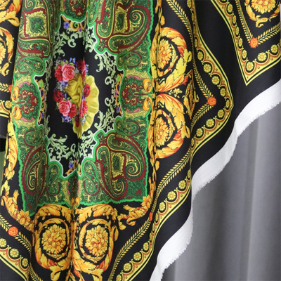 Roupa 100% material impressa ilha do poliéster da tela do vestido do OEM